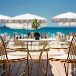 Union Park Al Mare Con Piscina - Parcheggio - - A Mh Collection מלון