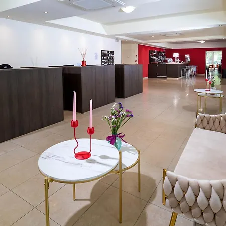 ホテル Union Park Al Mare Con Piscina - Parcheggio - - A Mh Collection 3*