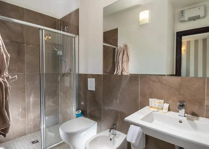 מלון Union Park Al Mare Con Piscina - Parcheggio - - A Mh Collection ריצ'יונה