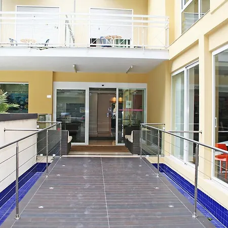 Hotel Union Park Hotel - Sul Mare Con Piscina Riscaldata -Idromassaggio -Spiaggia - Parcheggio 3*
