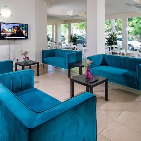 Union Park Hotel 3*