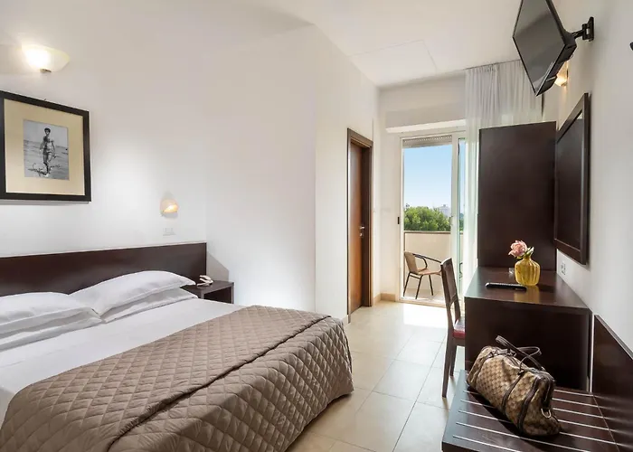 فندق Union Park Al Mare Con Piscina - Parcheggio - - A Mh Collection 3*