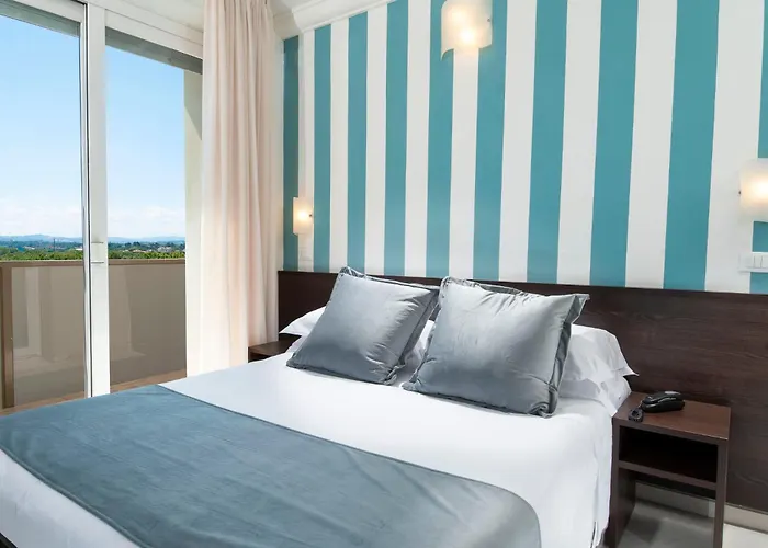 Hotel Union Park Al Mare Con Piscina - Parcheggio - - A Mh Collection