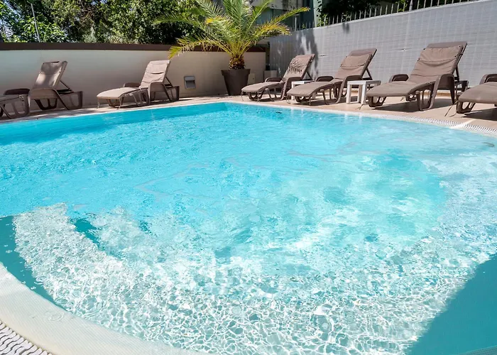 Union Park Al Mare Con Piscina - Parcheggio - - A Mh Collection 3* Riccione